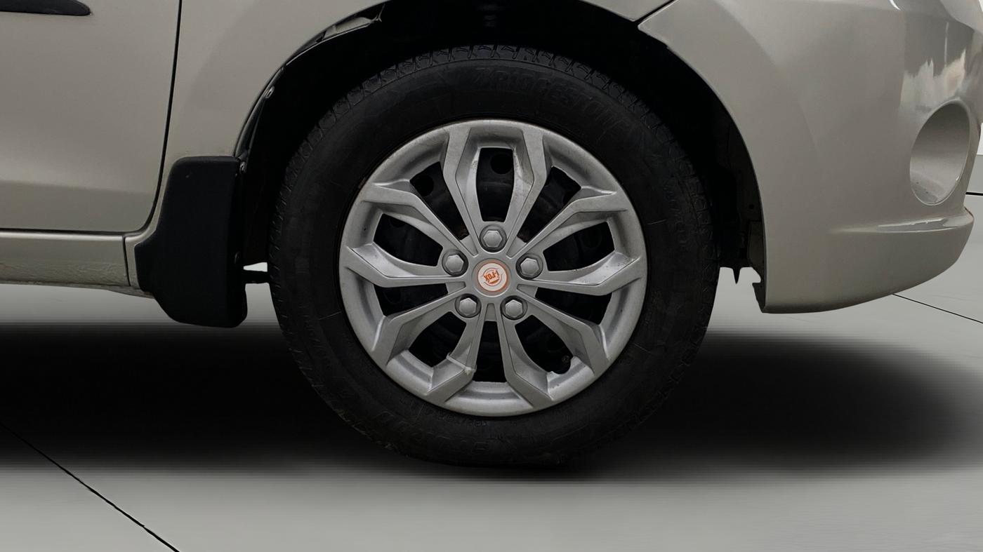 2016 Maruti Celerio ZXI AMT, Petrol, Automatic, 57,039 km, Right Front Wheel