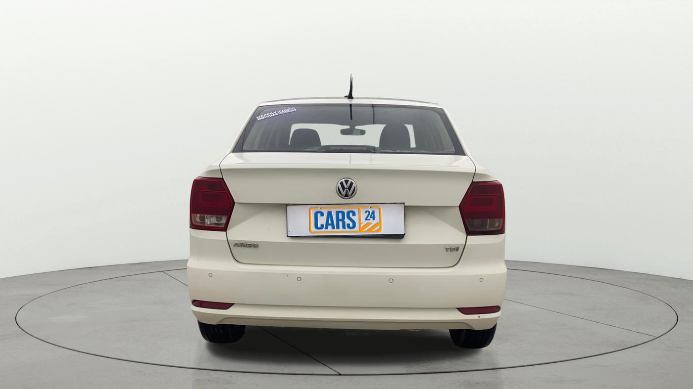 2016 Volkswagen Ameo HIGHLINE PLUS 1.5L 16 ALLOY, Diesel, Manual, 1,25,903 km, Back/Rear