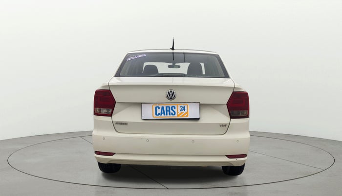 2016 Volkswagen Ameo HIGHLINE PLUS 1.5L 16 ALLOY, Diesel, Manual, 1,25,903 km, Back/Rear