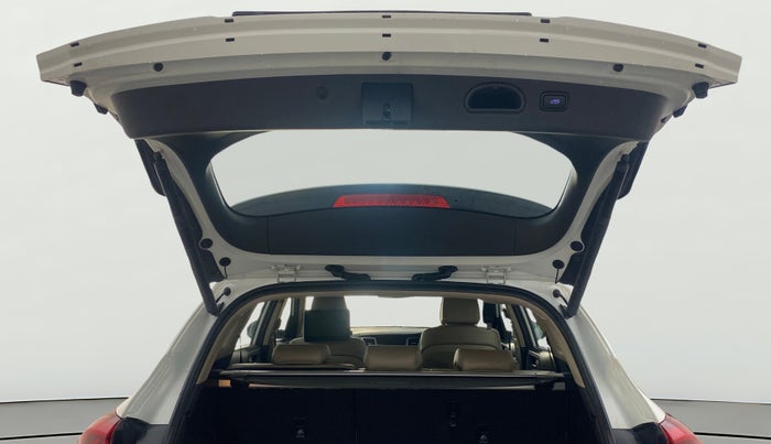 2018 Hyundai Tucson GLS 2WD AT PETROL, Petrol, Automatic, 92,925 km, Boot Door Open