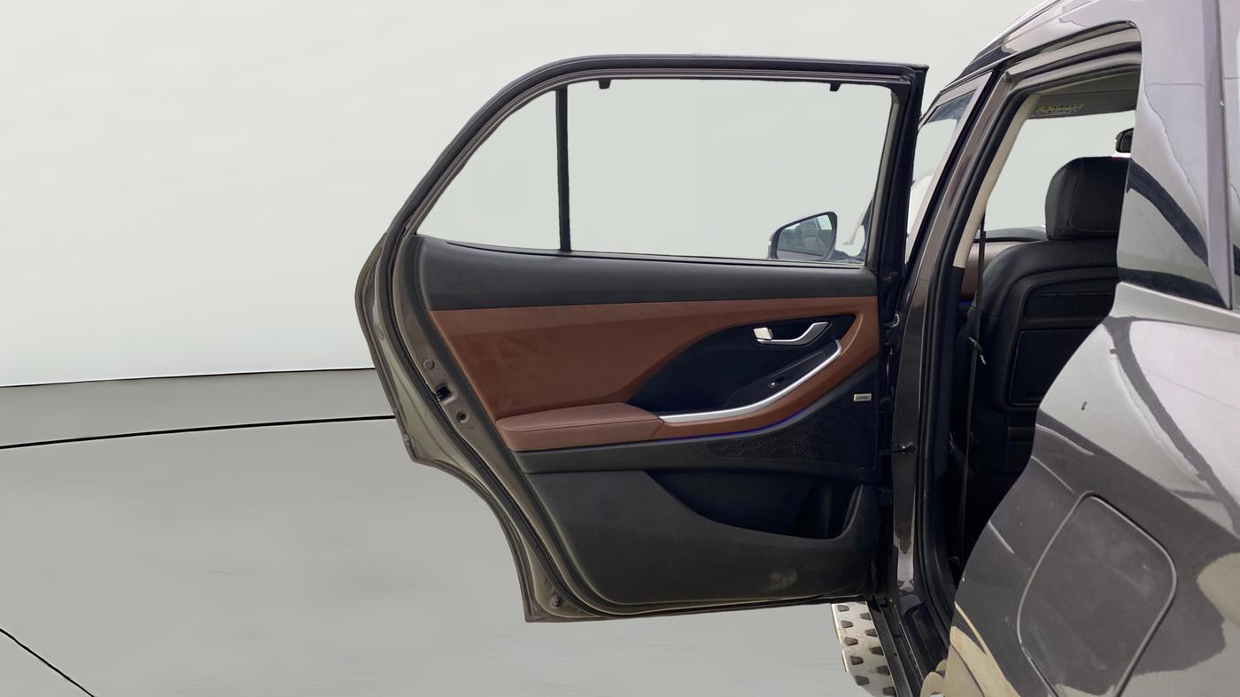 2021 Hyundai ALCAZAR 2.0 SIGNATURE (O) AT 6STR, Petrol, Automatic, 64,767 km, LHS Rear Door