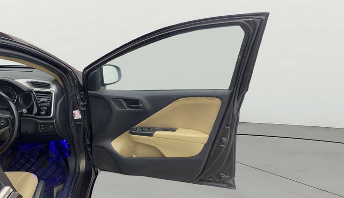 2014 Honda City 1.5L I-VTEC V MT, Petrol, Manual, 1,29,990 km, RHS Front Door