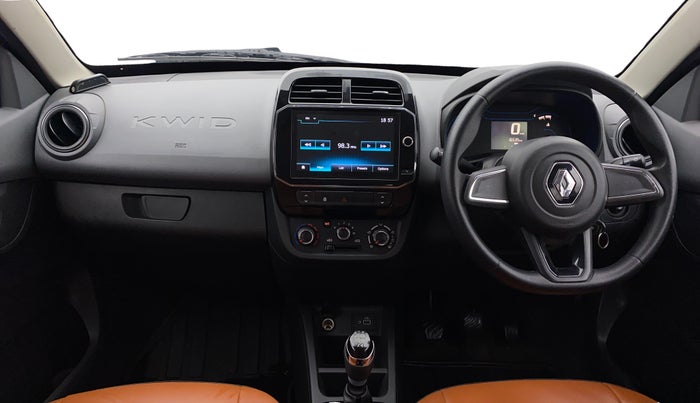 2022 Renault Kwid RXT 1.0 (O), Petrol, Manual, 16,531 km, Dashboard