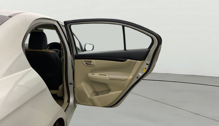 2017 Maruti Ciaz ZETA 1.4  AT PETROL, Petrol, Automatic, 48,006 km, RHS Rear Door