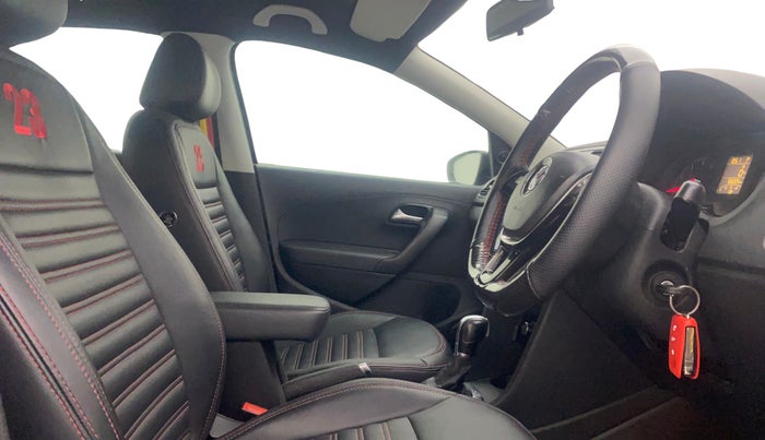 2015 Volkswagen Polo GT TSI AT, Petrol, Automatic, 65,152 km, Right Side Front Door Cabin