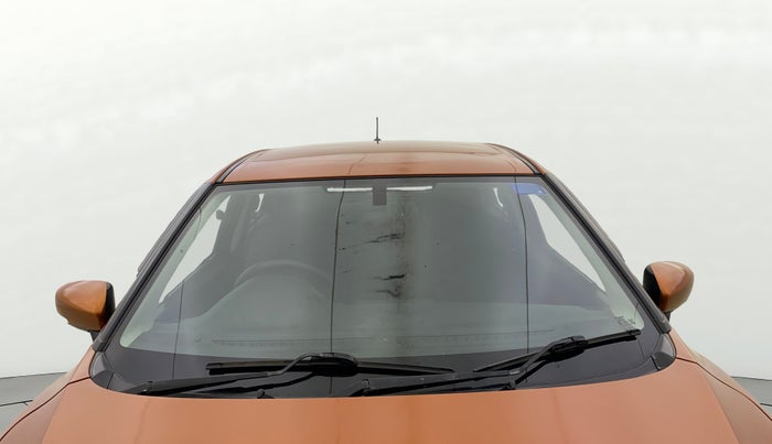 2017 Maruti Baleno ALPHA PETROL 1.2, Petrol, Manual, 1,04,076 km, Front Windshield