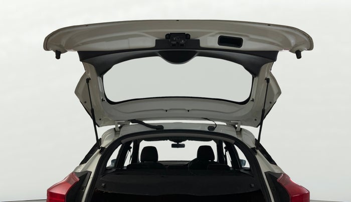 2021 Nissan Kicks XV 1.5, Petrol, Manual, 22,540 km, Boot Door Open