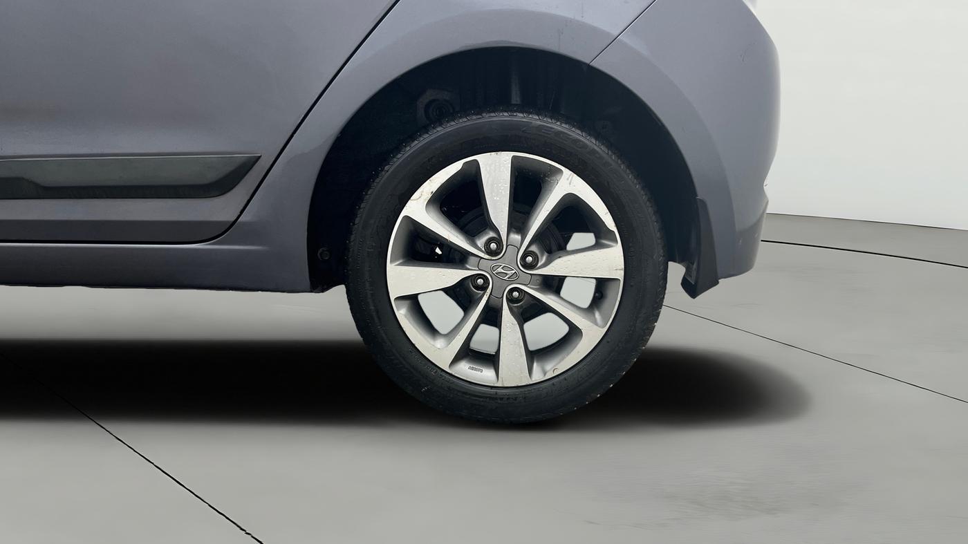 2014 Hyundai Elite i20 ASTA 1.4 CRDI, Diesel, Manual, 46,376 km, Left Rear Wheel