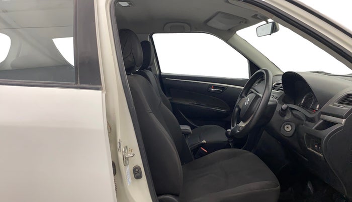 2015 Maruti Swift VDI ABS, Diesel, Manual, 79,433 km, Right Side Front Door Cabin