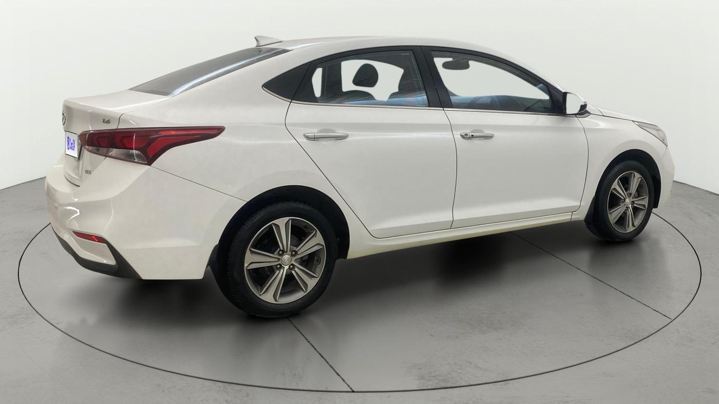2018 Hyundai Verna 1.6 VTVT SX (O) AT, Petrol, Automatic, 35,642 km, Right Back Diagonal