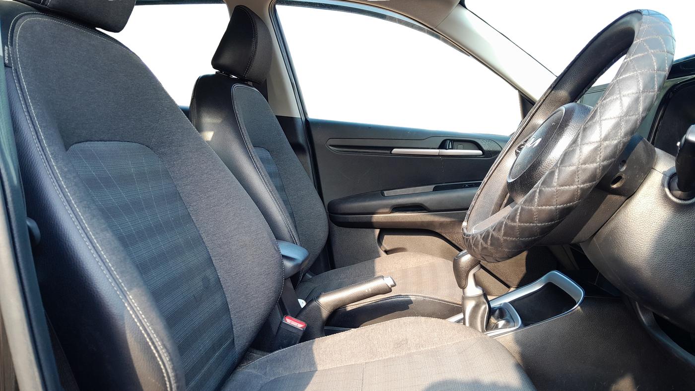 2023 KIA SONET HTK PLUS 1.0 IMT, Petrol, Manual, 64,195 km, Right Side Front Door Cabin