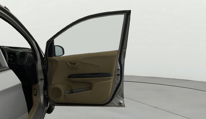 2015 Honda Brio S MT, Petrol, Manual, 39,297 km, RHS Front Door