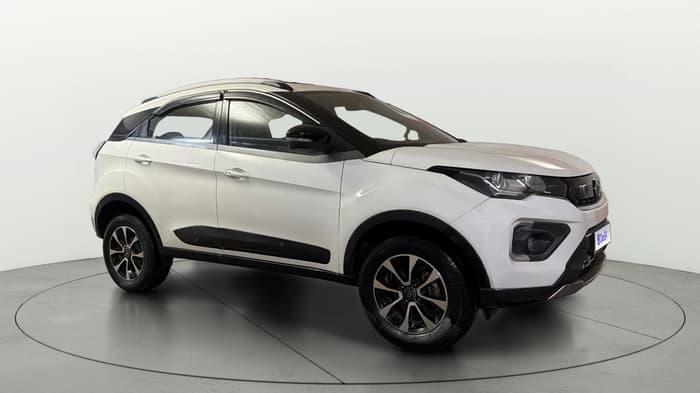 2020 Tata NEXON XZA PLUS PETROL, Petrol, Automatic, 34,882 km, Right Front Diagonal
