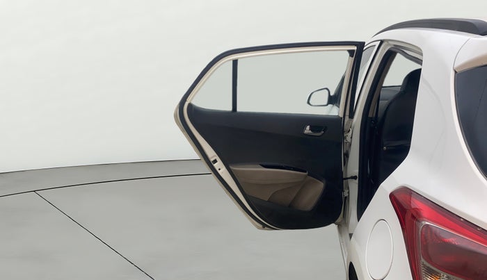 2015 Hyundai Grand i10 SPORTZ 1.2 KAPPA VTVT, Petrol, Manual, 71,243 km, LHS Rear Door