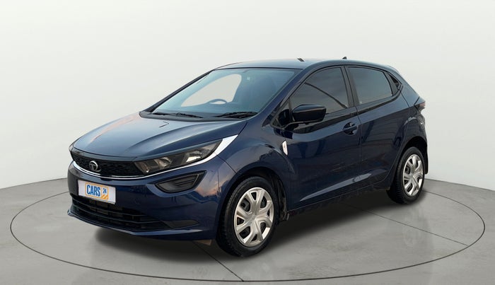 2024 Tata ALTROZ XM PLUS DIESEL, Diesel, Manual, 30,663 km, Left Front Diagonal