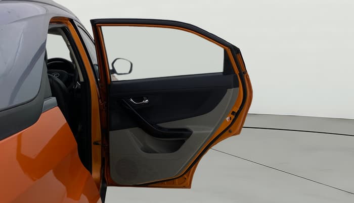 2019 Tata NEXON XZ PLUS PETROL DUAL TONE, CNG, Manual, 89,283 km, RHS Rear Door
