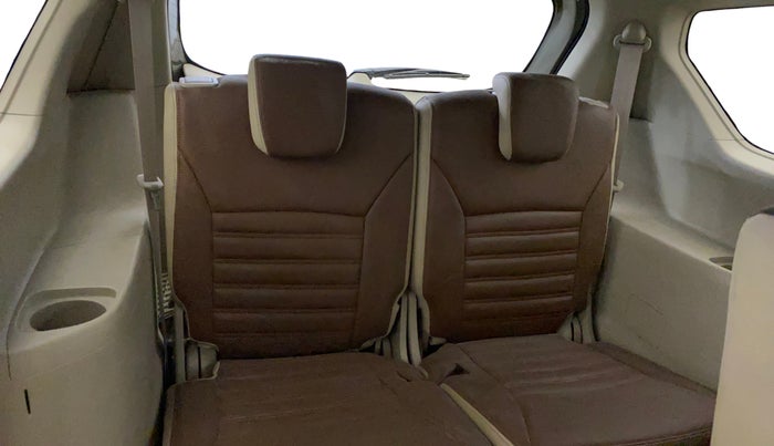 2019 Maruti Ertiga ZXI+ SHVS, Petrol, Manual, 1,18,326 km, Third Seat Row ( optional )