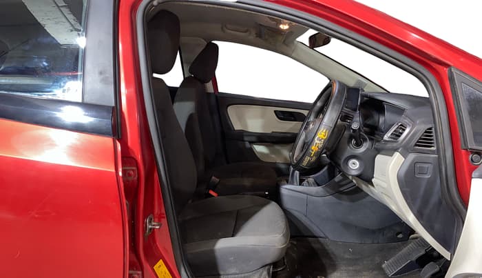 2023 Tata ALTROZ XM PLUS PETROL, Petrol, Manual, 83,213 km, Right Side Front Door Cabin
