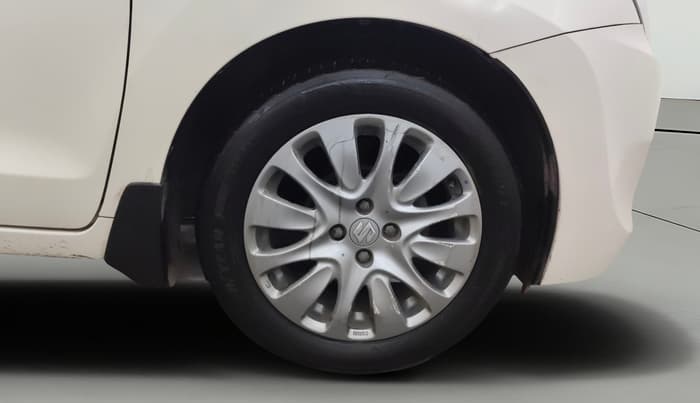 2017 Maruti Baleno ALPHA CVT PETROL 1.2, Petrol, Automatic, 61,180 km, Right Front Wheel