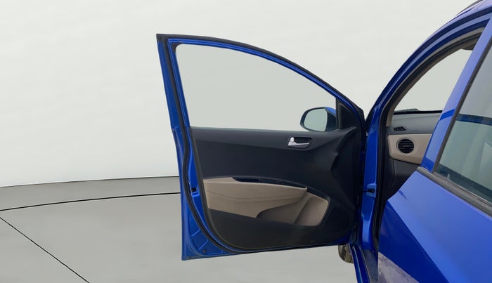 2019 Hyundai Grand i10 SPORTZ AT 1.2 KAPPA VTVT, CNG, Automatic, 69,894 km, LHS Front Door