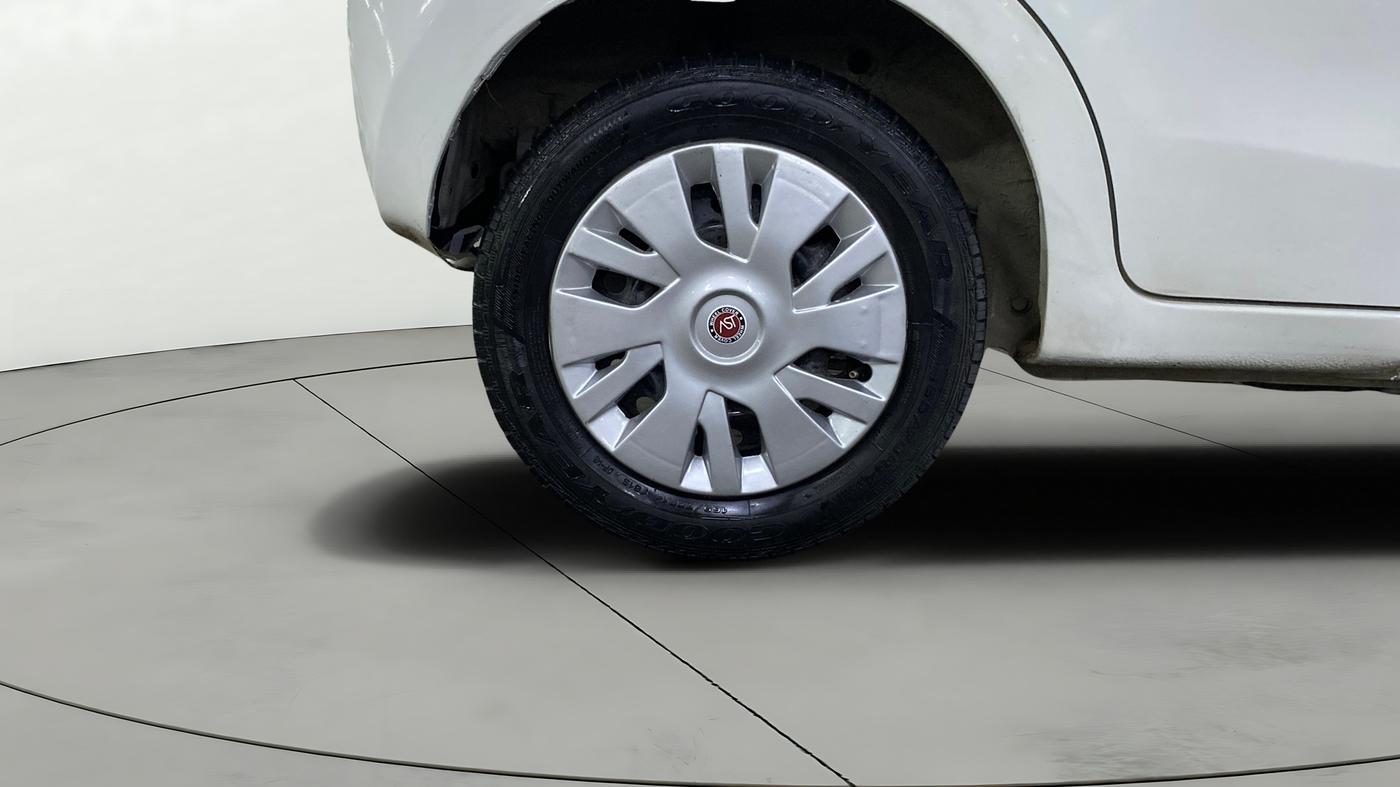 2014 Maruti Celerio VXI AMT, Petrol, Automatic, 60,712 km, Right Rear Wheel