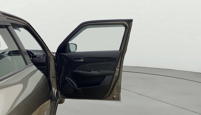 2022 Maruti Swift VXI, Petrol, Manual, 59,406 km, RHS Front Door