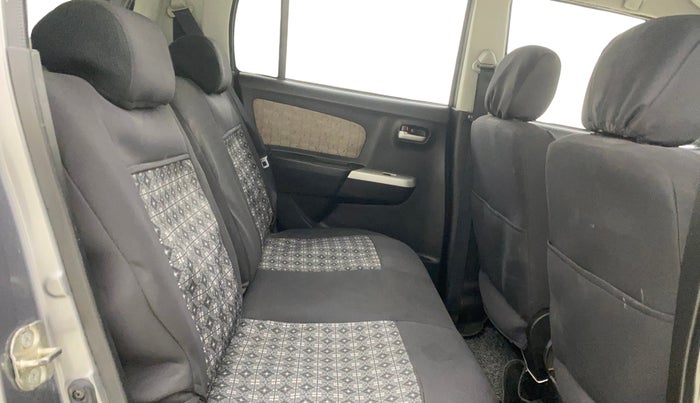 2016 Maruti Wagon R 1.0 VXI, Petrol, Manual, 1,08,656 km, Right Side Rear Door Cabin