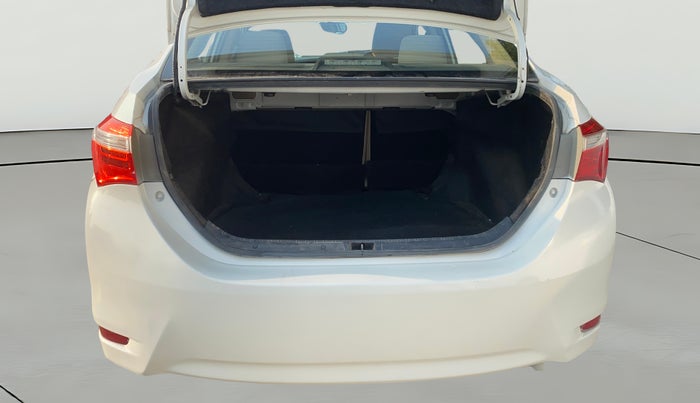 2016 Toyota Corolla Altis JS PETROL, Petrol, Manual, 73,979 km, Boot Open Zoomed View