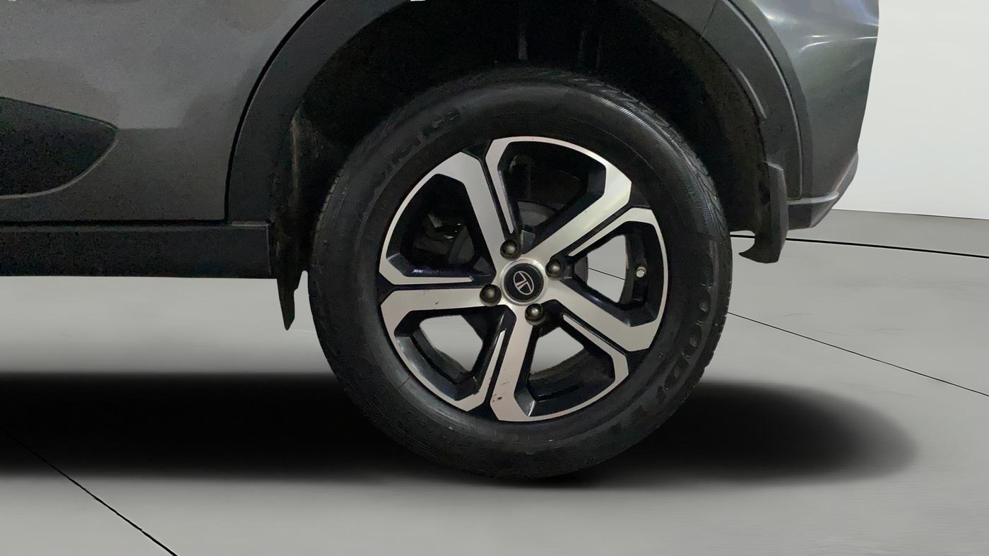 2021 Tata NEXON XZ PLUS (O) DIESEL, Diesel, Manual, 37,318 km, Left Rear Wheel