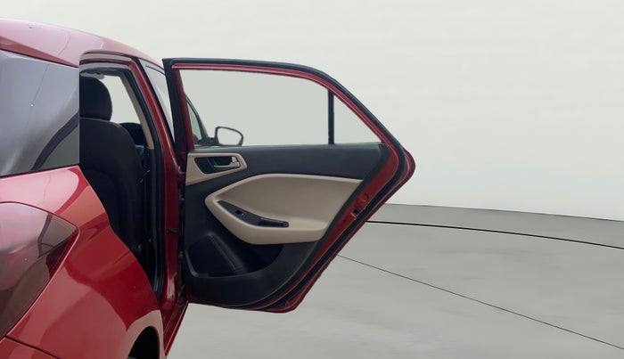 2018 Hyundai Elite i20 ASTA 1.2 (O), Petrol, Manual, 1,00,301 km, RHS Rear Door