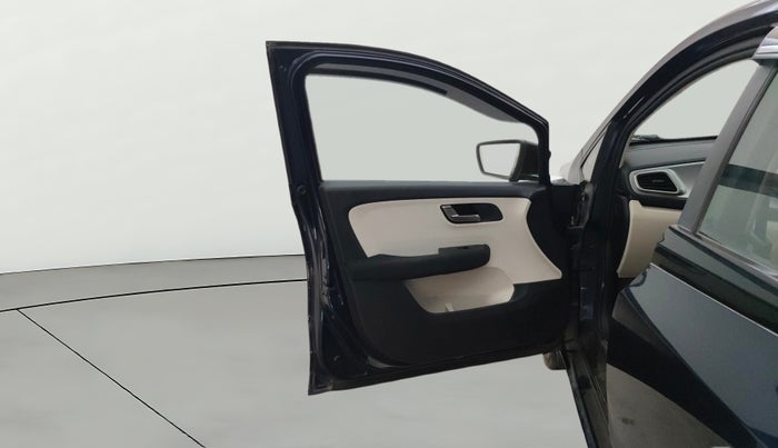 2023 Tata ALTROZ XZ DIESEL, Diesel, Manual, 25,207 km, LHS Front Door