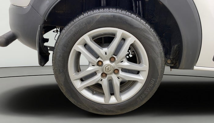 2022 Renault TRIBER RXZ, Petrol, Manual, 19,954 km, Right Rear Wheel