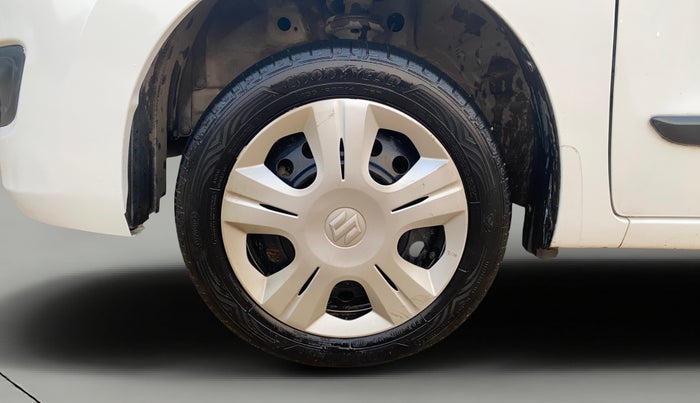 2015 Maruti Wagon R 1.0 VXI, Petrol, Manual, 29,005 km, Left Front Wheel