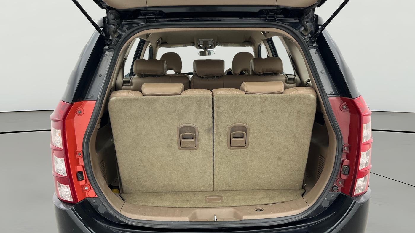 2013 Mahindra XUV500 W6, Diesel, Manual, 77,330 km, Boot Open Zoomed View