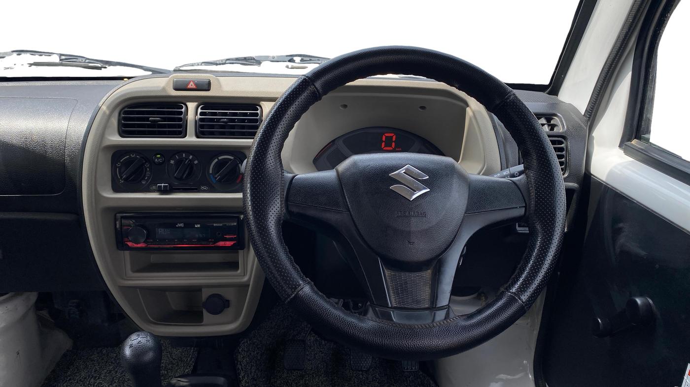 2023 Maruti Eeco 5 STR AC CNG, CNG, Manual, 29,551 km, Steering Wheel Close Up