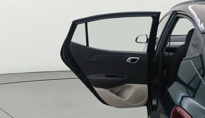 2023 Hyundai GRAND I10 NIOS SPORTZ AMT 1.2 KAPPA VTVT, Petrol, Automatic, 35,202 km, LHS Rear Door