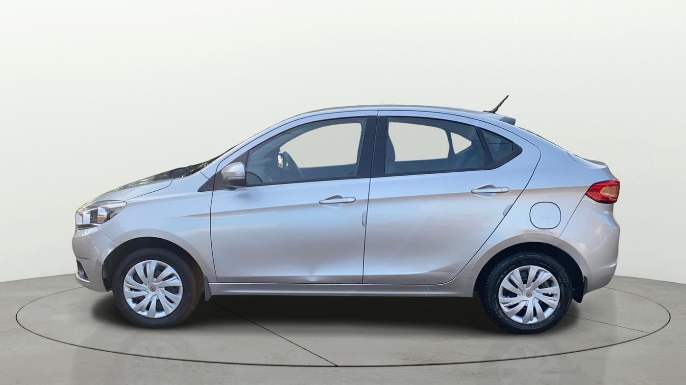 2017 Tata TIGOR XT PETROL, CNG, Manual, 37,080 km, Left Side