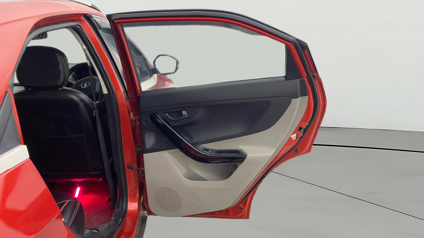 2018 Tata NEXON XT PETROL, Petrol, Manual, 40,774 km, RHS Rear Door