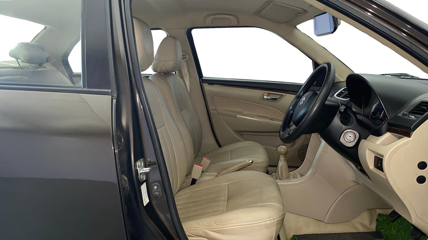 2015 Maruti Swift Dzire VXI, Petrol, Manual, 51,668 km, Right Side Front Door Cabin