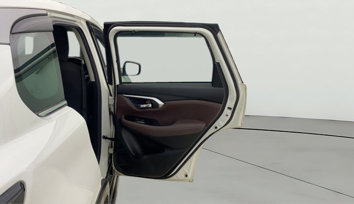 2023 Maruti Grand Vitara ZETA CNG, CNG, Manual, 24,566 km, RHS Rear Door