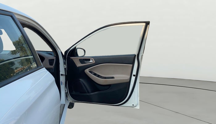 2017 Hyundai Elite i20 SPORTZ 1.2, Petrol, Manual, 49,954 km, RHS Front Door