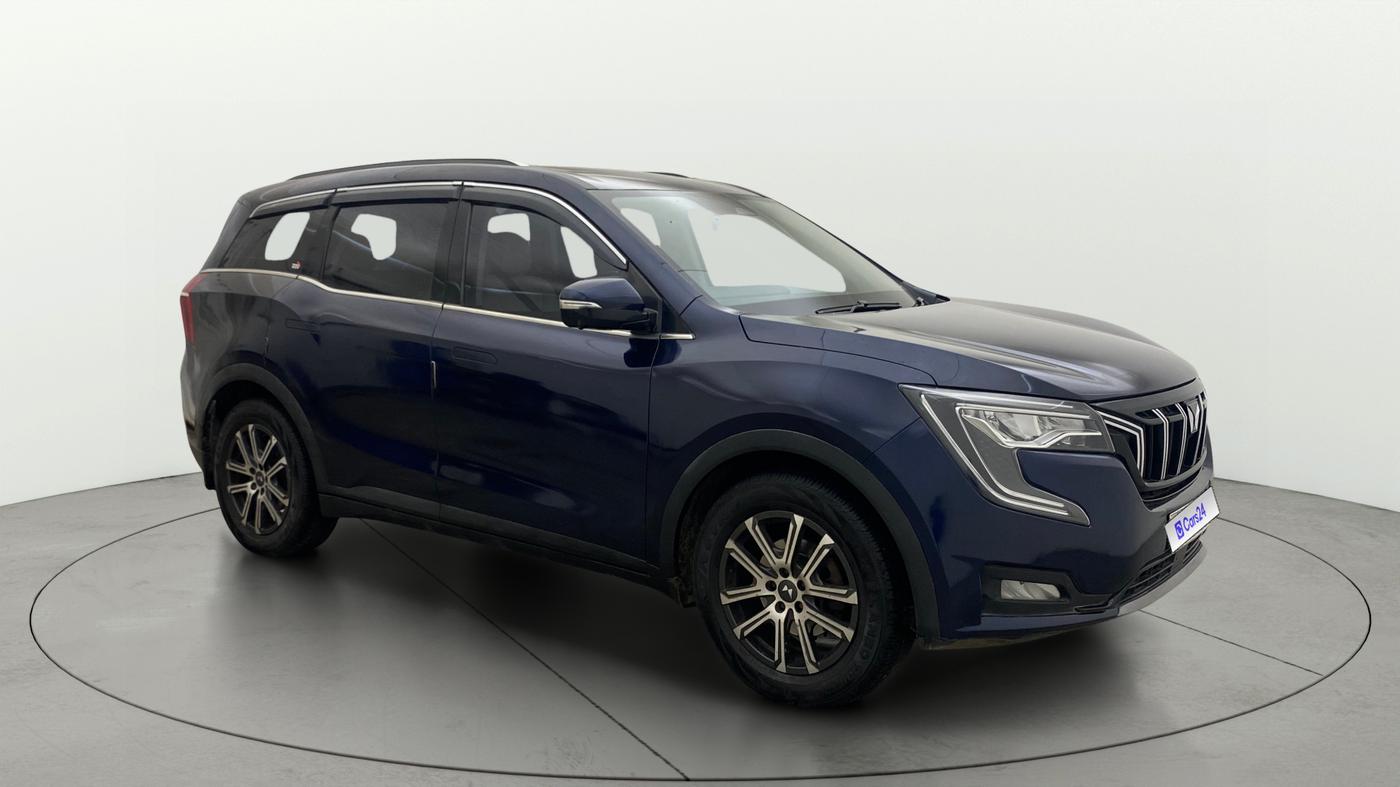 2021 Mahindra XUV700 AX 7 LUXURY P AT 7 STR, Petrol, Automatic, 1,01,825 km, SRP
