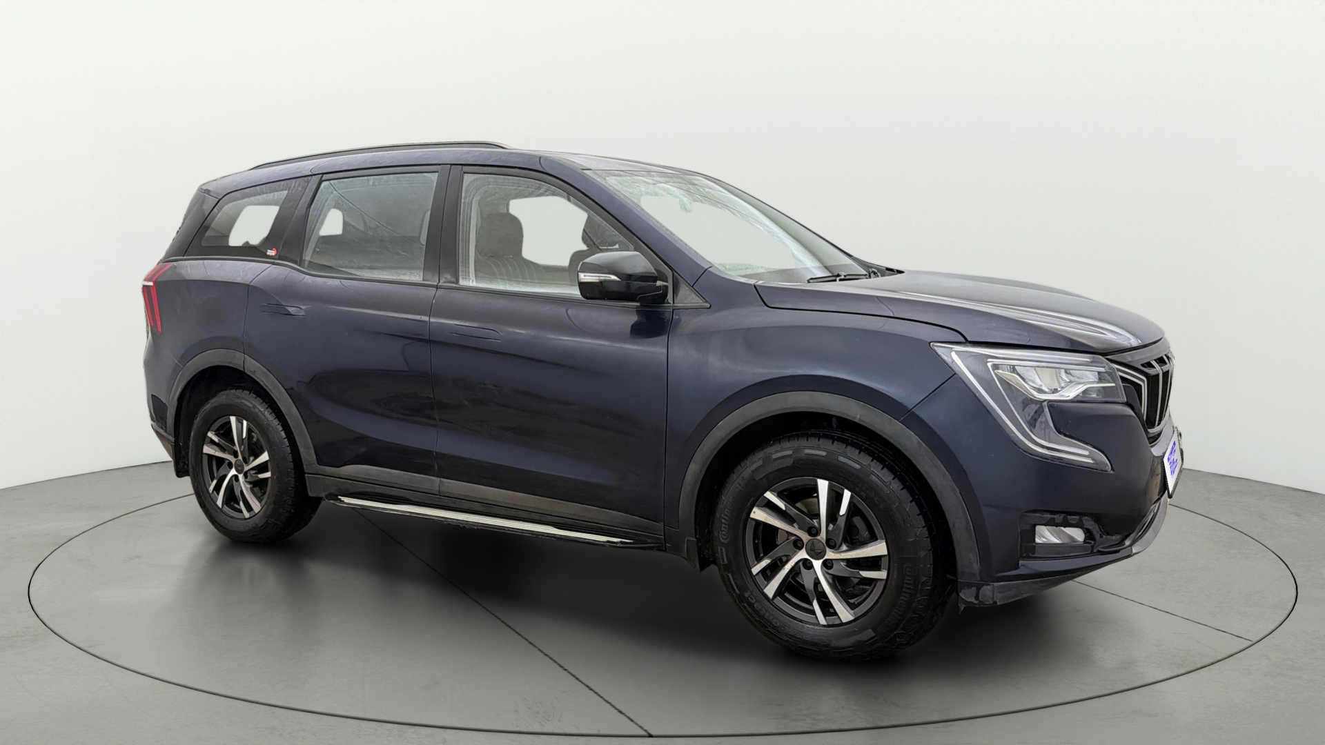 2022 Mahindra XUV700 2021-2026 AX 5 P MT 7 STR
