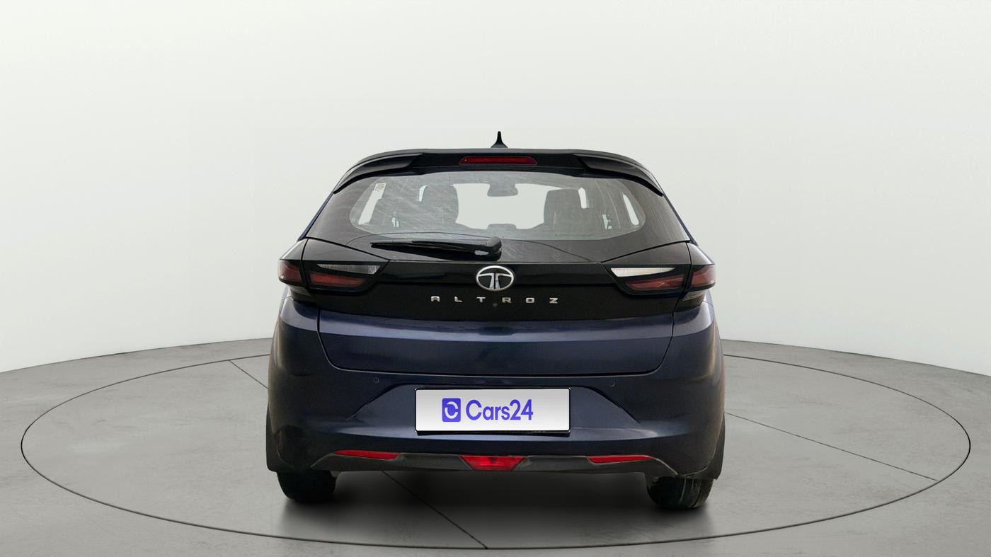 2024 Tata ALTROZ XZ + SUNROOF, Petrol, Manual, 21,970 km, Back/Rear