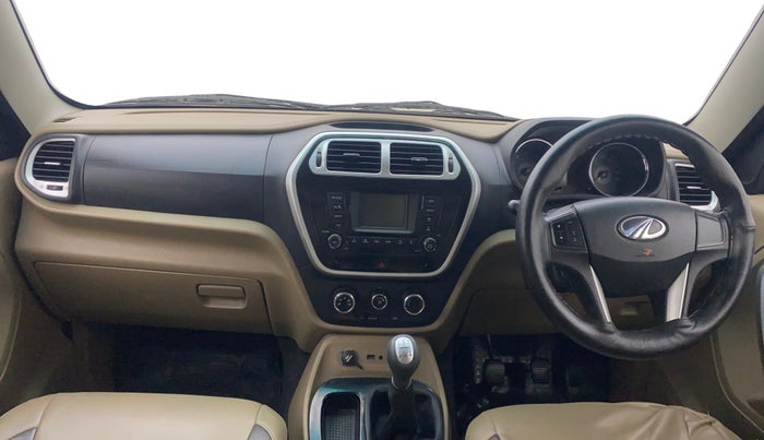 2016 Mahindra TUV300 T8, Diesel, Manual, 82,126 km, Dashboard