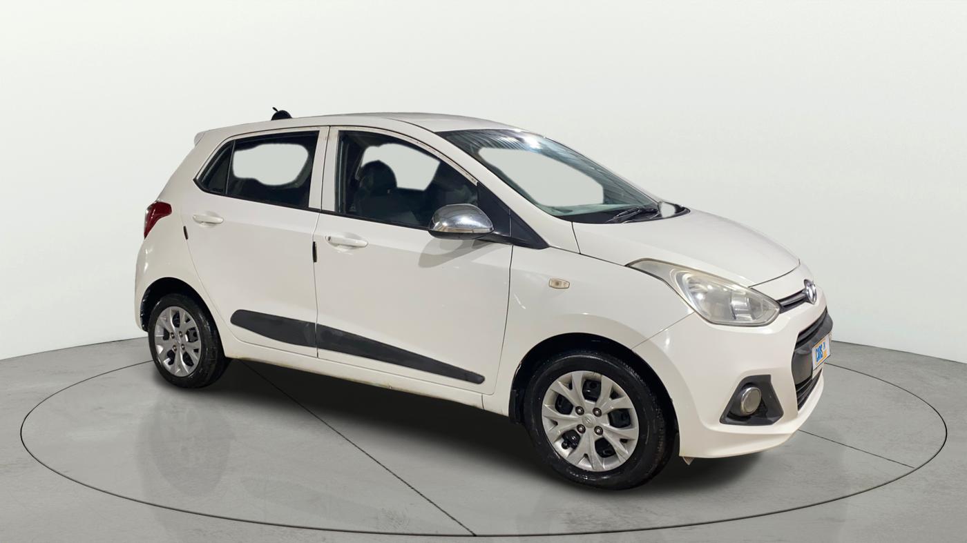2013 Hyundai Grand i10 MAGNA 1.1 CRDI, Diesel, Manual, 71,330 km, Right Front Diagonal