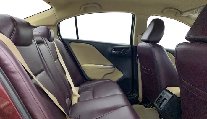 2014 Honda City 1.5L I-VTEC V MT, Petrol, Manual, 77,128 km, Right Side Rear Door Cabin