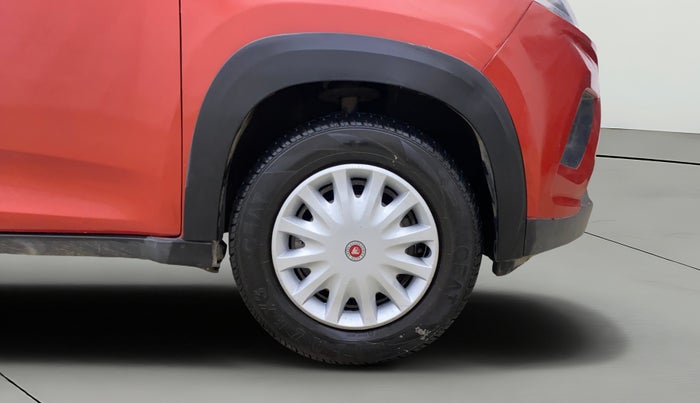 2017 Mahindra KUV 100 NXT K4+ P 6 STR, Petrol, Manual, 39,838 km, Right Front Wheel