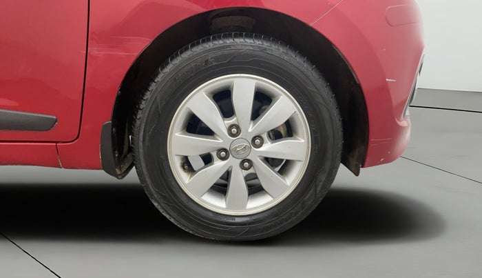 2016 Hyundai Xcent SX 1.2, Petrol, Manual, 48,240 km, Right Front Wheel