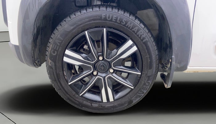 2024 Renault Kwid CLIMBER AMT 1.0, Petrol, Automatic, 5,049 km, Left Front Wheel